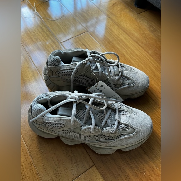 adidas gazelle silver green womens ADIDAS YEEZY 500 Light Taupe Sneakers UK 10 US 10.5 NEW
